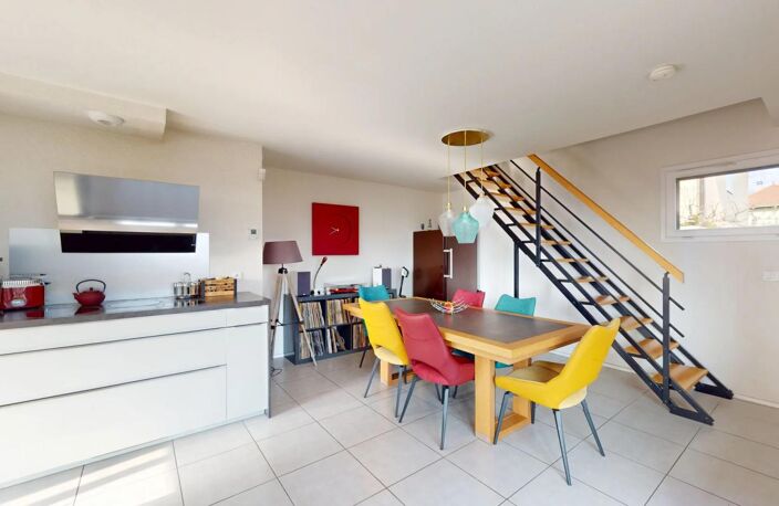 Appartement à vendre 5 pièces CHEVRIER (74) — photo 2