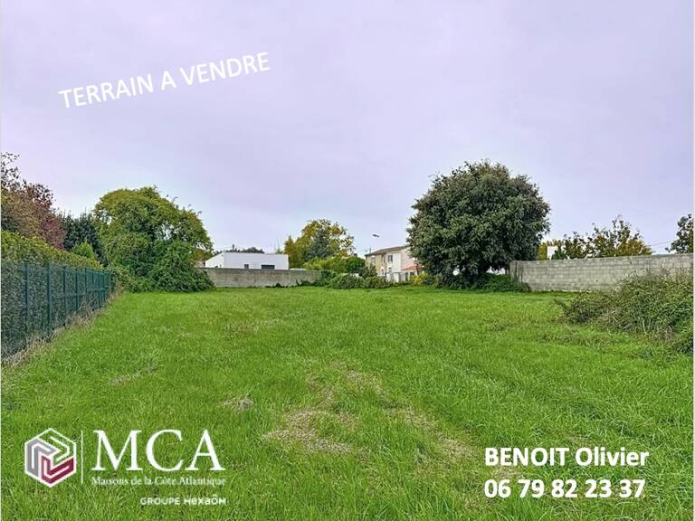 Terrain à bâtir à Médis (17600) — photo 1