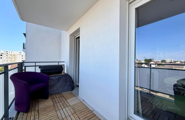 Magnifique 3 pièces traversant de 71 m² avec balcon, loggia et cave — photo 3