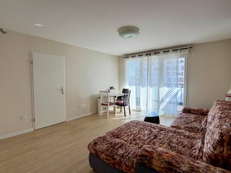 Magnifique 3 pièces traversant de 71 m² avec balcon, loggia et cave — photo 1
