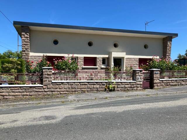 Maison à vendre 8 pièces GUERET (23) — photo du bien