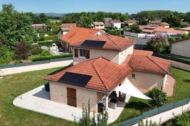 Maison 6 pièces 325000 €