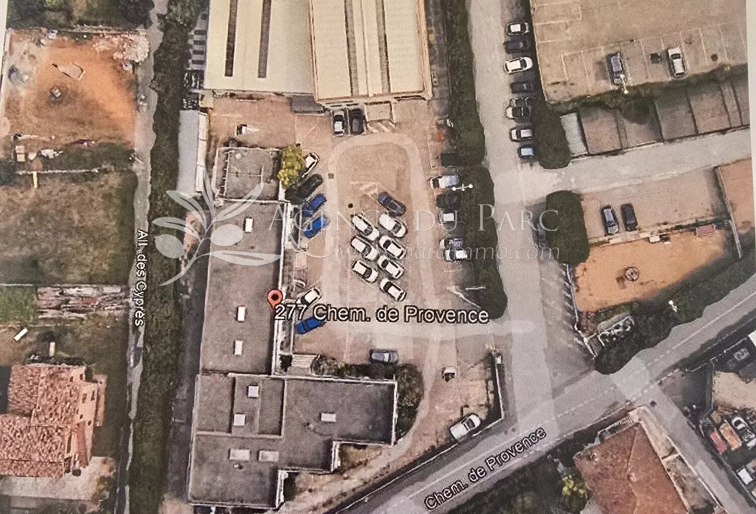 Entrepôts 2000m2 — photo 1
