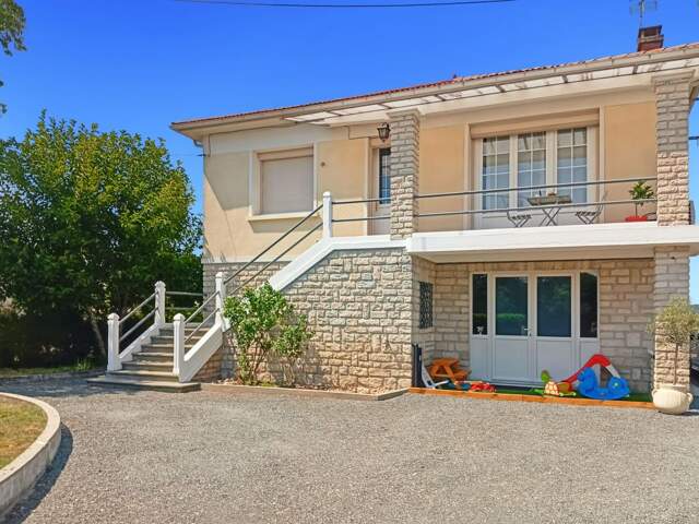 Maison À Vendre — photo du bien