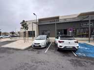 Local commercial — photo 2