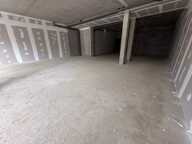Local commercial — photo 3