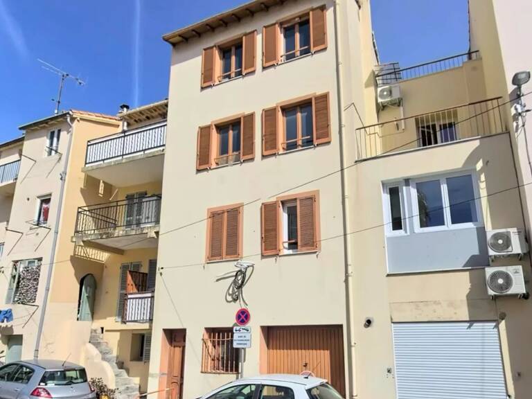 Immeuble de rapport – Nice centre – 220 m² — photo 1