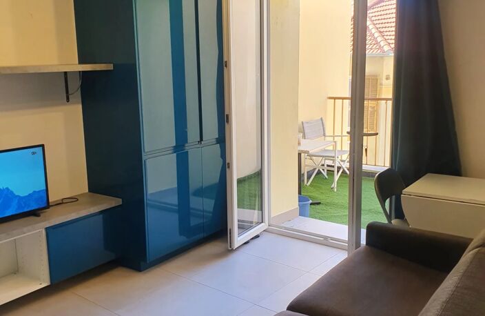Immeuble de rapport – Nice centre – 220 m² — photo 4