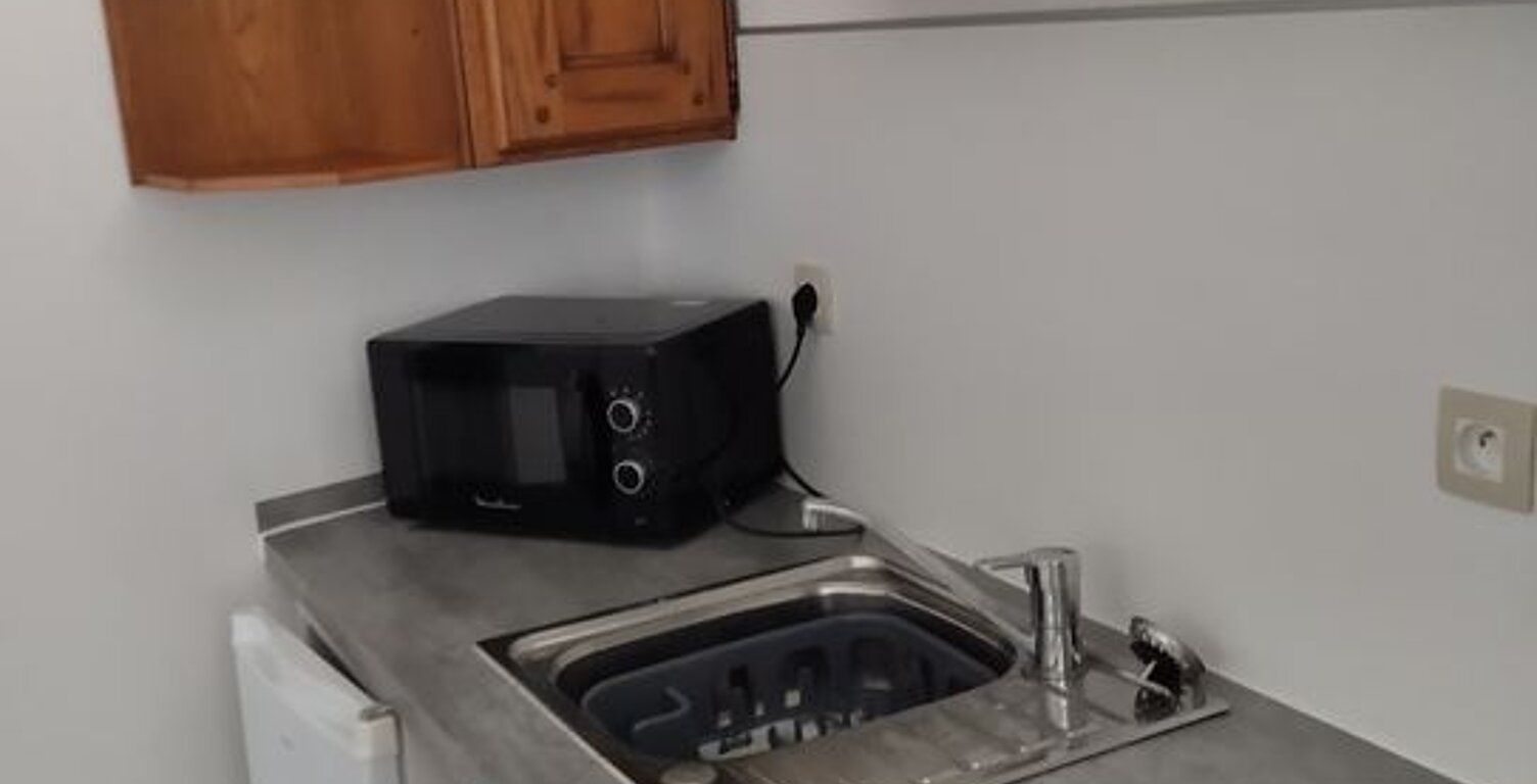 Appartement de 30m2 à louer sur Saint-Même-les-Carrières — photo 1