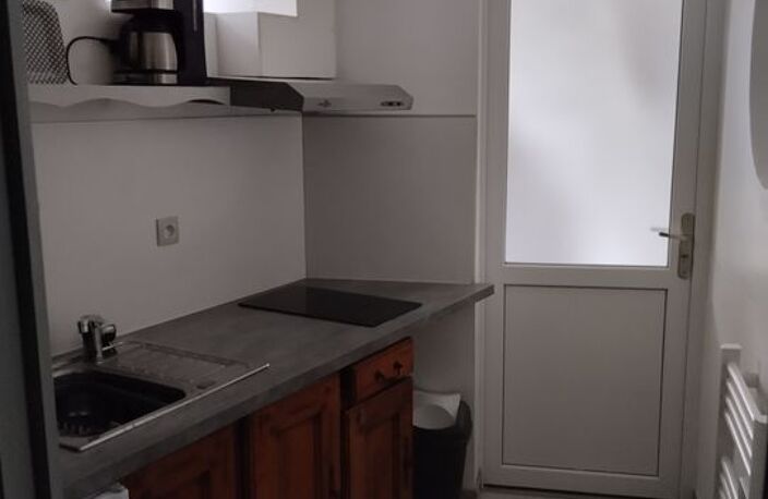 Appartement de 30m2 à louer sur Saint-Même-les-Carrières — photo 2