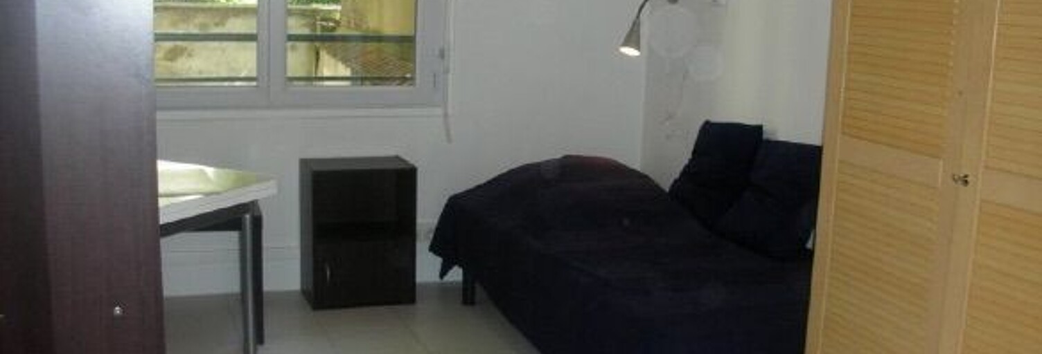 Appartement 1 Pièce 14 m² à louer à Paris 16 (75016)