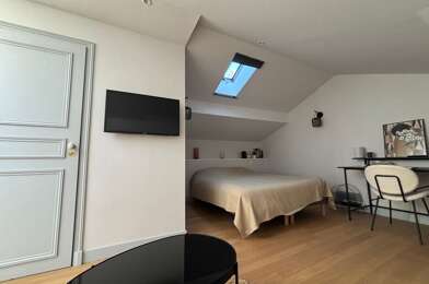 Appartement 1 pièces 730 €