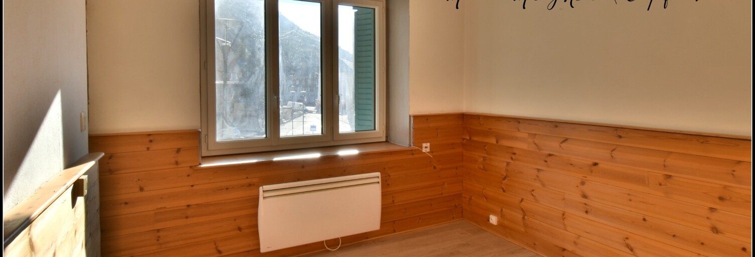 Maison 5 Pièces 77 m² à vendre à L'Argentière-la-Bessée (05120)