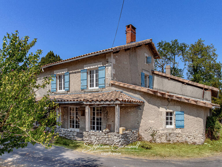 Maison en pierre de 147m² à la campagne — photo 1