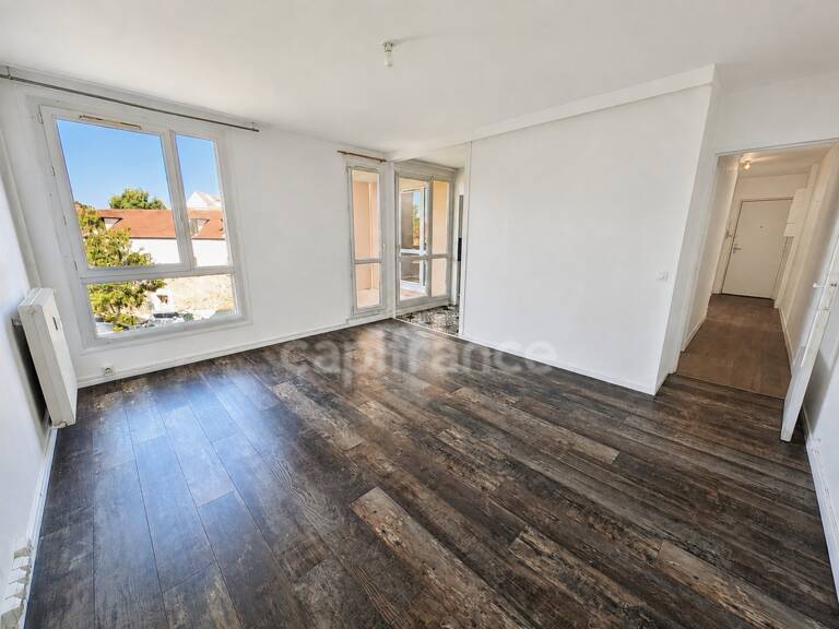 Appartement F3 avec loggia et parking - proche commerces et gare — photo 1