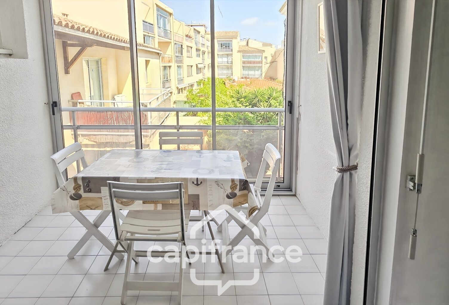 Studio Cabine BANDOL (83) — photo 1