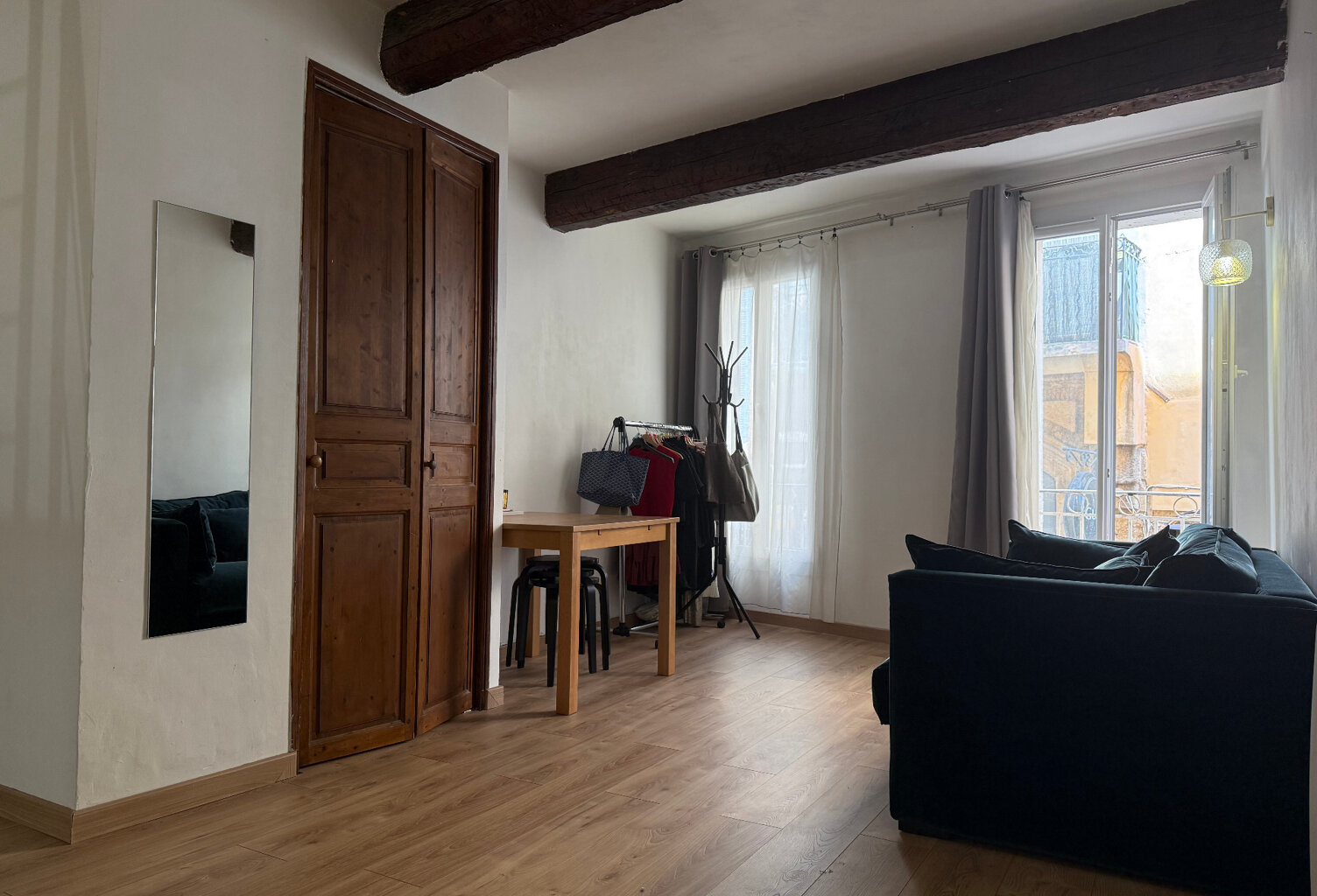 Studio à vendre 1 pièces AIX EN PROVENCE (13) — photo 1