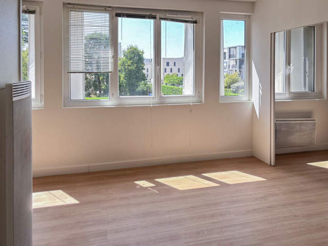 Appartement à vendre 2 pièces FRANCHEVILLE (69) — photo du bien