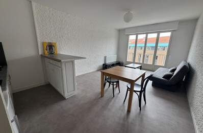 ROANNE - STUDIO 33 m2 - 4e étage avec ASCENSEUR - CENTRE VILLE — photo du bien