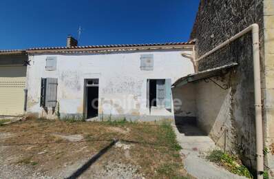 Maison charentaise AUMAGNE (17) — photo du bien