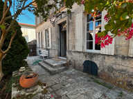 Maison bourgeoise avec charme et cachet - 5 pièces - 135 m² -  PORT D'ENVAUX (17) - 365.800 € — photo 2