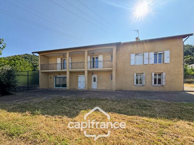 SAINT-VALLIER – Maison familiale de caractère de 202 m² sur un magnifique terrain de 1 878 m² — photo du bien