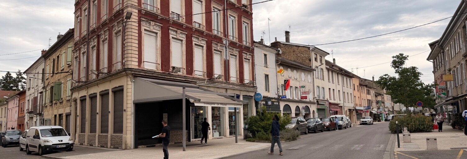 Commerce 4 Pièces 57 m² à louer à Bourgoin-Jallieu (38300)