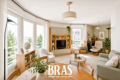 Appartement 4 pièces 325500 €