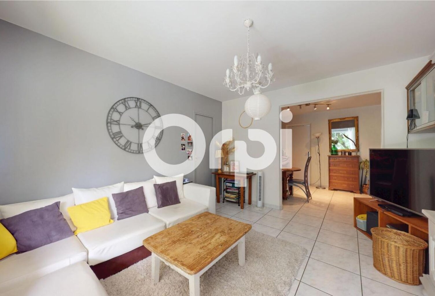 T4 lumineux avec balcon, parking et cave – Environnement verdoyant, idéal famille ! — photo 1