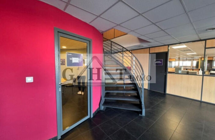 Entrepot / local d'activités de 5740m2 à vendre Argenteuil — photo 3
