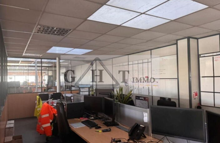 Entrepot / local d'activités de 5740m2 à vendre Argenteuil — photo 4
