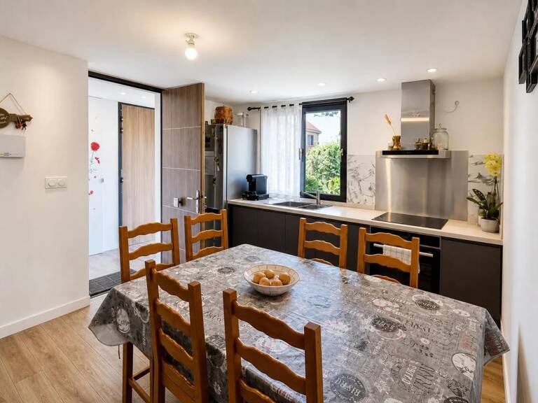 Maison de 5 pièces de 263 m² à Villeurbanne — photo 1
