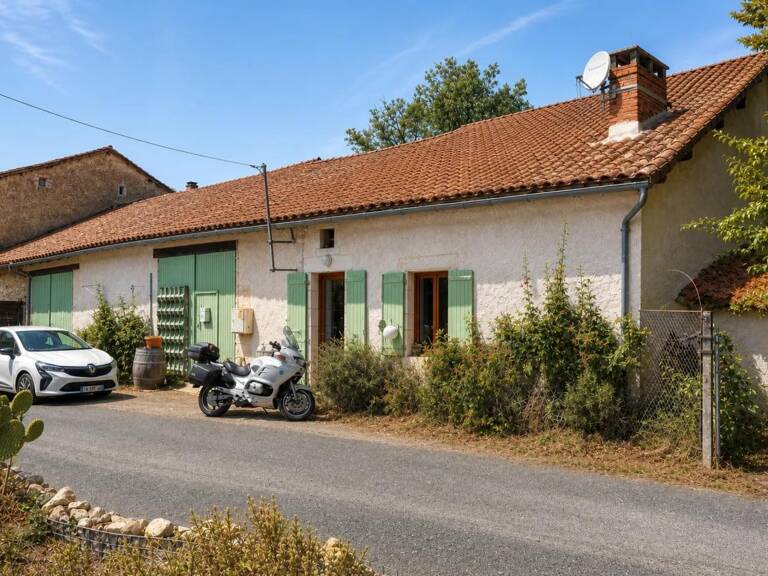 Maison de 5 pièces de 120 m² à Saint-Front-la-Rivière — photo 1