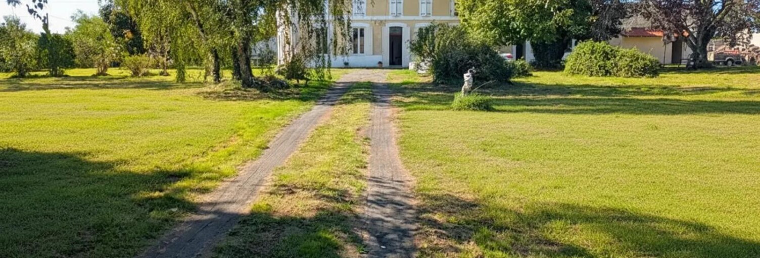 Maison 14 Pièces 294 m² à vendre à Plassac (17240)