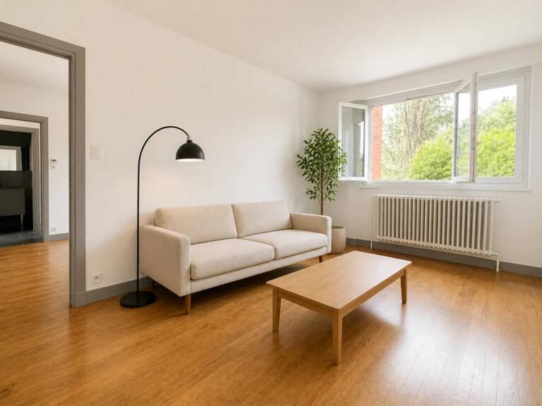 Appartement de 3 pièces de 56 m² à Saint-Étienne — photo 1