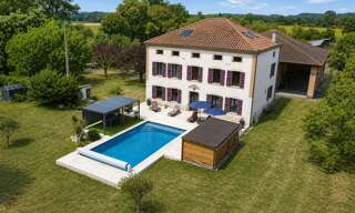 Maison 9 Pièces 319 m² à vendre à Bioule (82800)