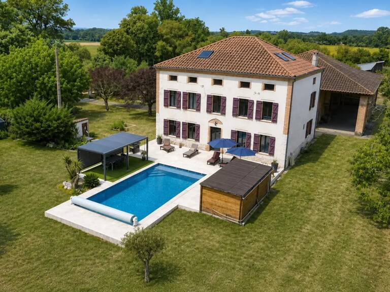 Maison de 9 pièces de 319 m² située à Bioule — photo 1