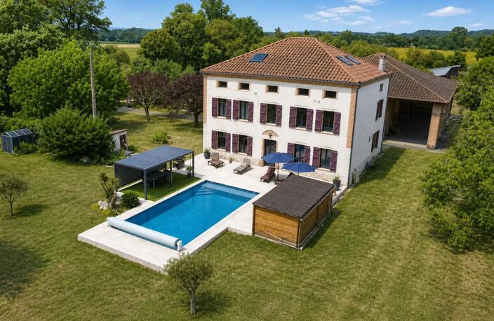 Maison de 9 pièces de 319 m² située à Bioule — photo 2