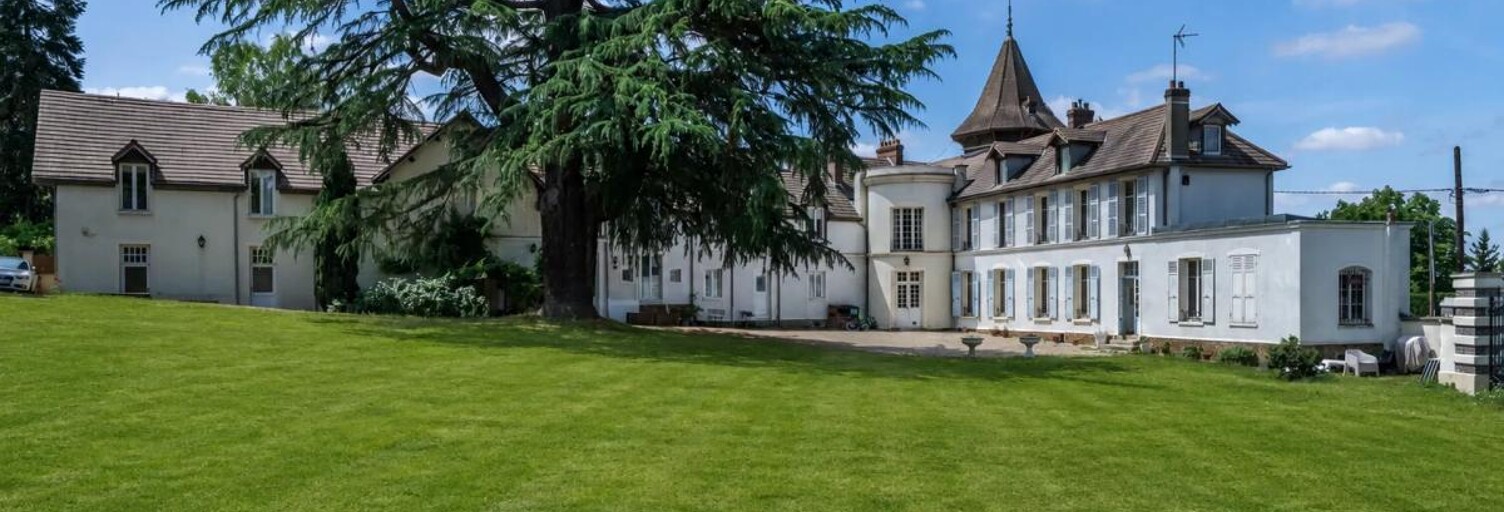 Appartement 6 Pièces 137 m² à vendre à Bazemont (78580)