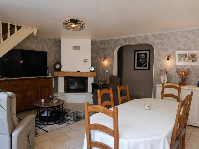 Maison de 7 pièces de 123 m² avec jardin à Beaumarchés — photo 1