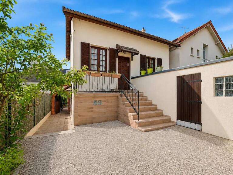 Maison de 7 pièces de 147 m² à Villejuif — photo 1