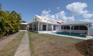 Maison 4 Pièces 95 m² à louer à Baie-Mahault (97122)