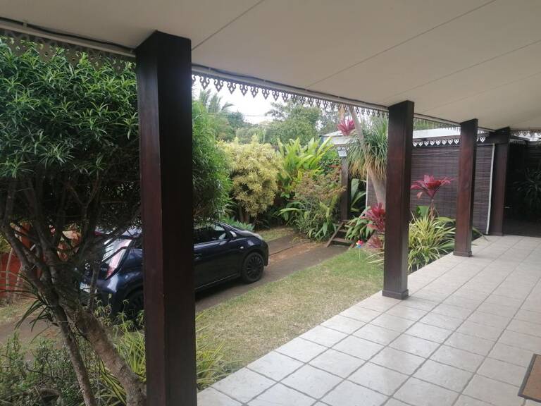 Maison À Vendre entre Bernica et Fleurimont — photo 1