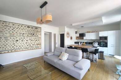 Appartement 4 pièces 280000 €