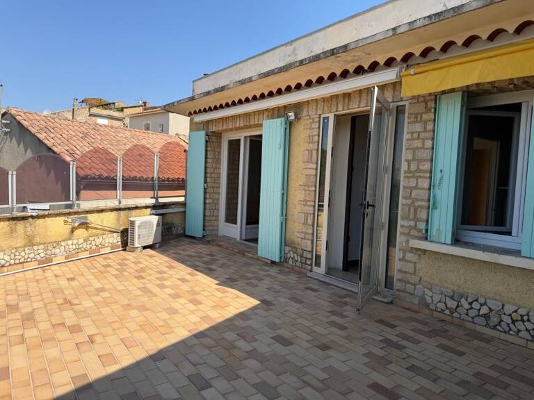 Maison À Vendre — photo 1