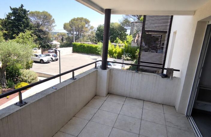 Nîmes Mont Duplan – T2 avec terrasse et parking, résidence récente — photo 5