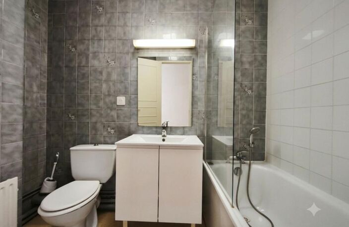 Studio avec terrasse à louer - 25m² - centre-ville Mont de Marsan — photo 5