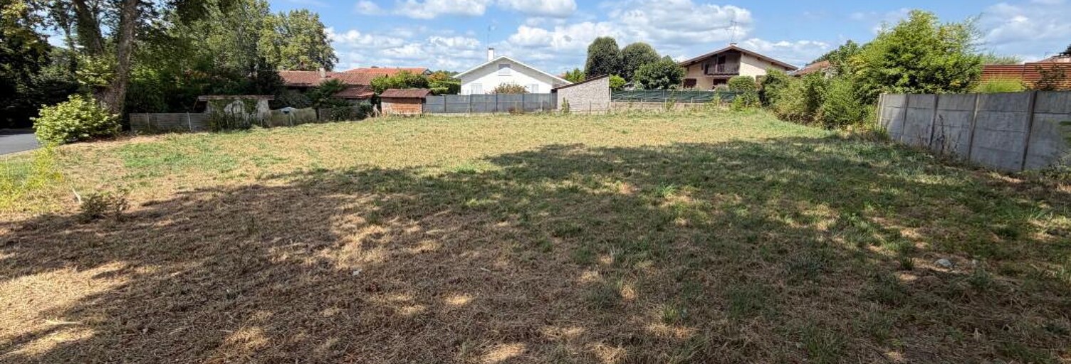 Terrain  649 m² à vendre à Dax (40100)