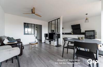 Appartement À Vendre — photo du bien