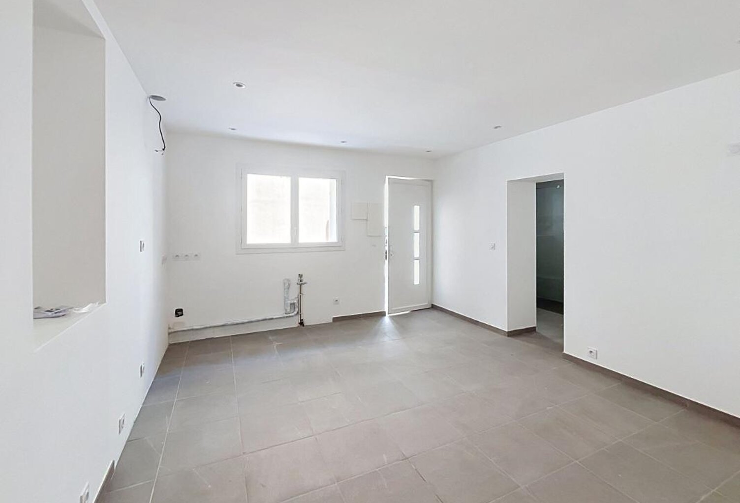Appartement À Vendre T2 centre ville — photo 1